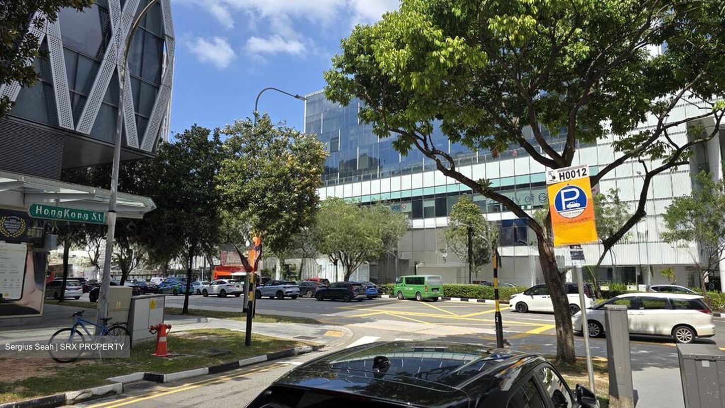 High Street Centre (D6), Retail #524777831